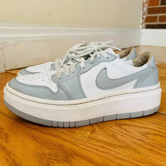 Air Jordan 1 Elevate Low Women's Size 8.5 White/Wolf Grey-White DH7004-100 - Picture 8 of 16